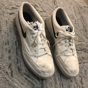 Nike Men’s Size 12 Sneakers